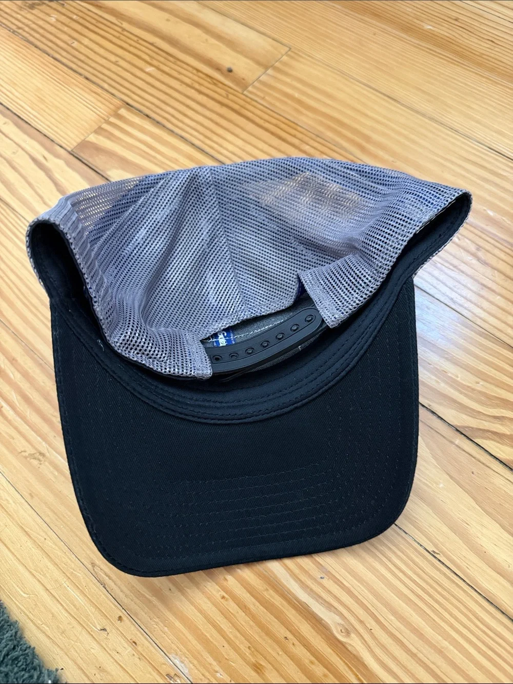 Wrangler Men's Black and Gray Logo Cap